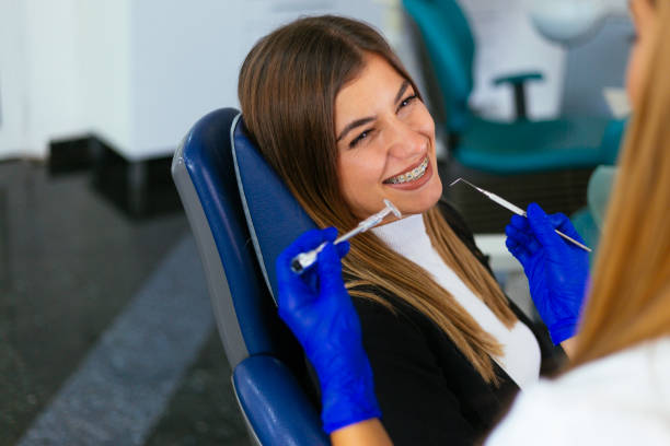 Emergency Dental Services in Parker City, IN